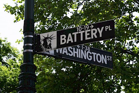 Battery Pl & Washington St